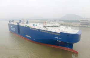 LNG燃料の自動車専用船「AUTO ECO」