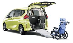 フリード+ 車いす仕様車
